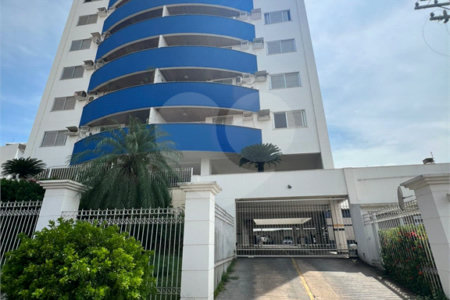 Apartamento à venda com 2 quartos, sendo 1 suíte, em Araés, Cuiabá, MT