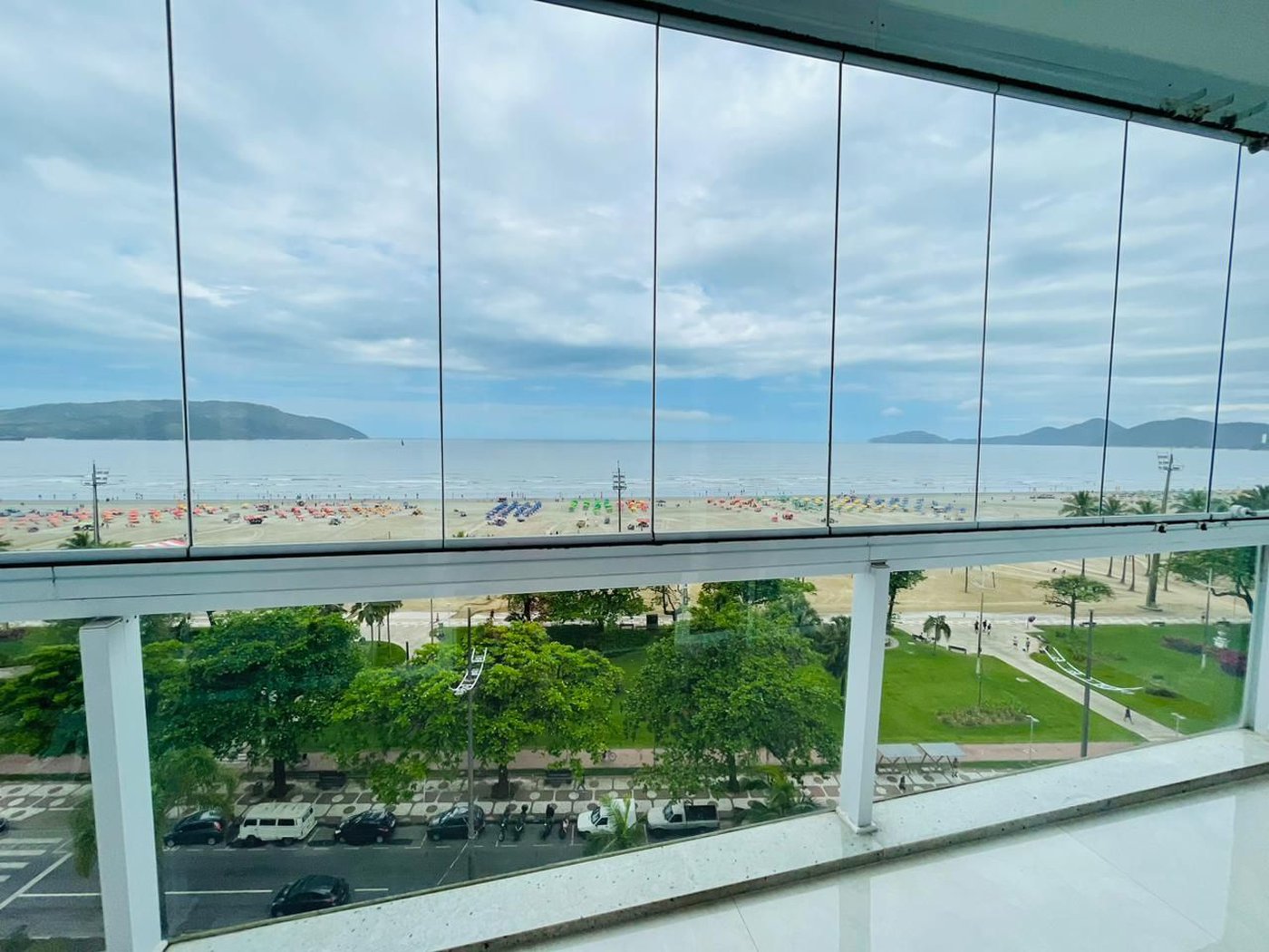 Apartamento com 3 dormitórios à venda, 127 m² por R$ 2.550.000,00 - Gonzaga - Santos/SP