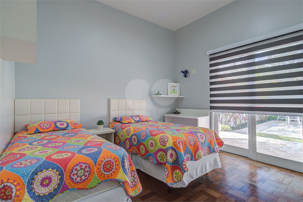Casa à venda com 5 quartos, sendo 3 suítes, em Chácara Monte Alegre, São Paulo, SP