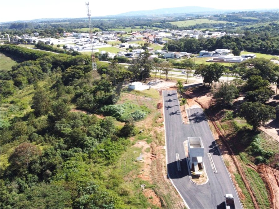 Terreno à venda no condomínio Loteamento Reserva dos Lagos, Sorocaba - SP