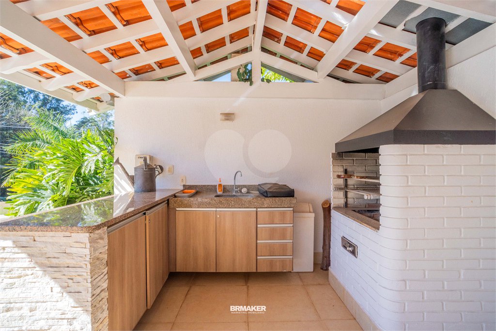 Casa à venda com 3 quartos, sendo 1 suíte,  no condomínio Vinhas da Vista Alegre - Lado Sede, Vinhedo - SP