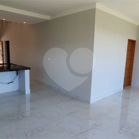 Casa à venda com 3 quartos, sendo 1 suíte,  no condomínio Reserva do Vale, Caçapava - SP