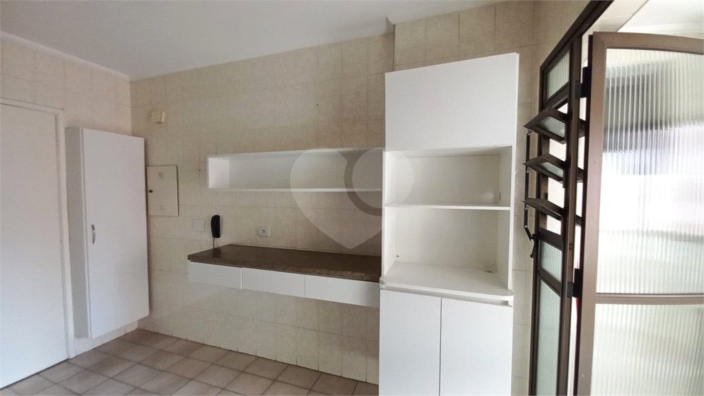 Apartamento à venda com 3 quartos, sendo 1 suíte,  em Vila Indiana, São Paulo, SP