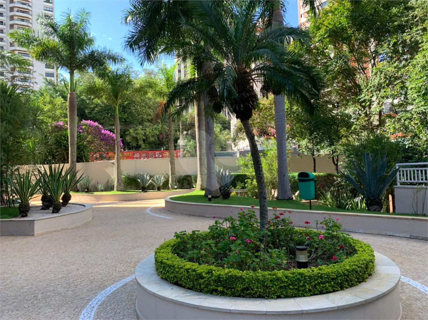 Apartamento à venda com 2 quartos, sendo 1 suíte, em Vila Andrade, São Paulo, SP