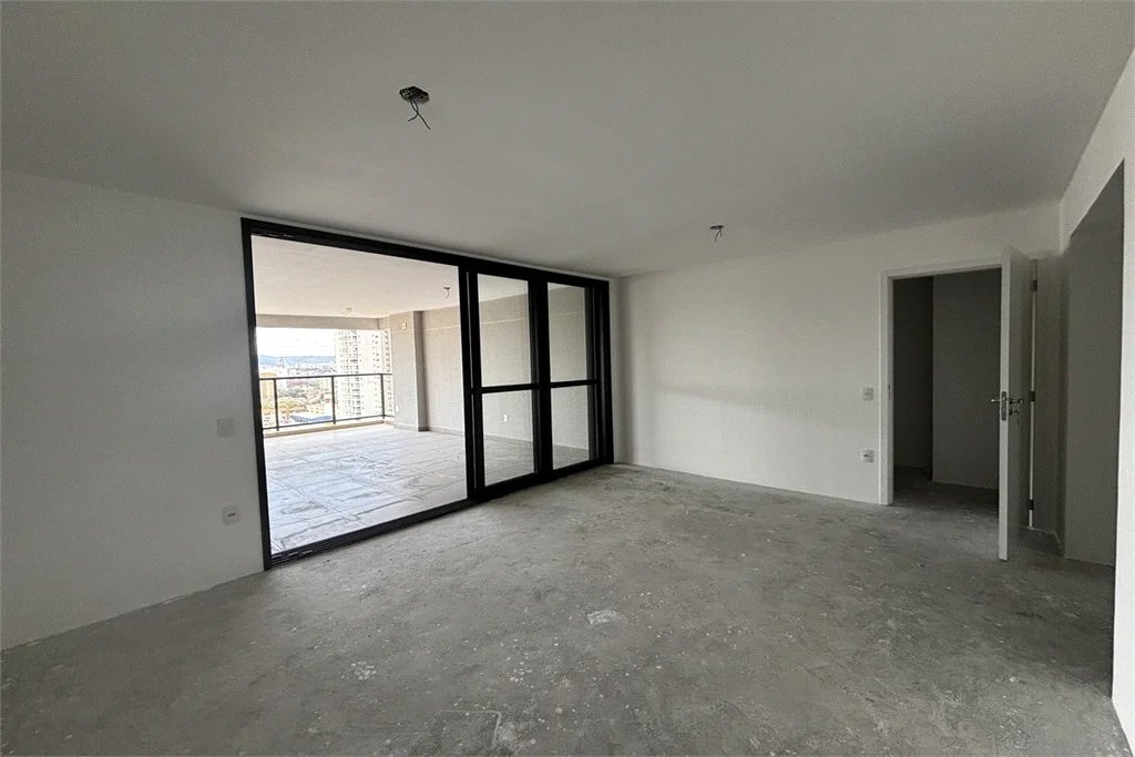 Apartamento à venda com 3 suítes em Vila Romana, São Paulo, SP