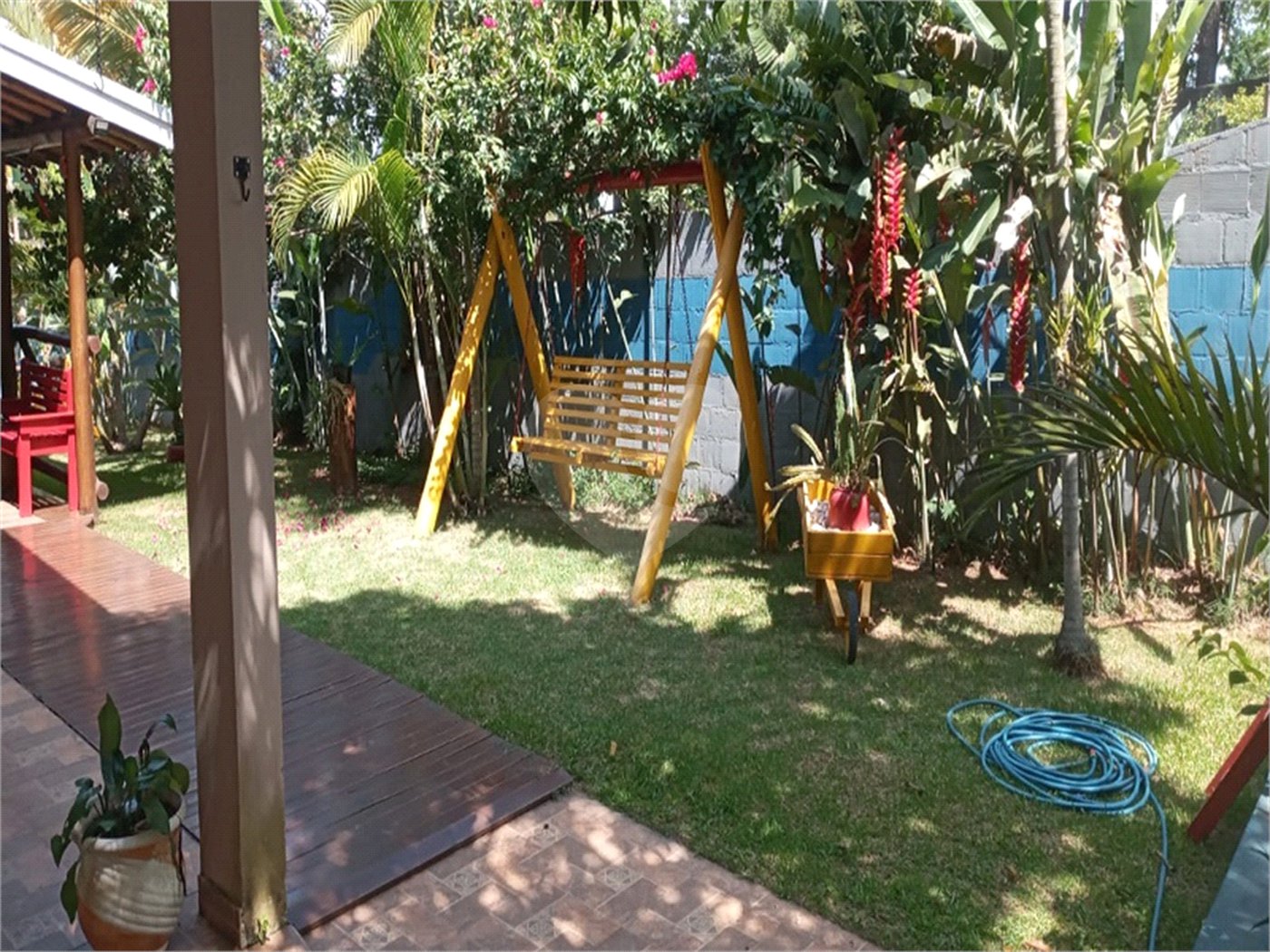 Chácara à venda com 3 quartos, sendo 2 suítes,  em Monterrey, Louveira, SP