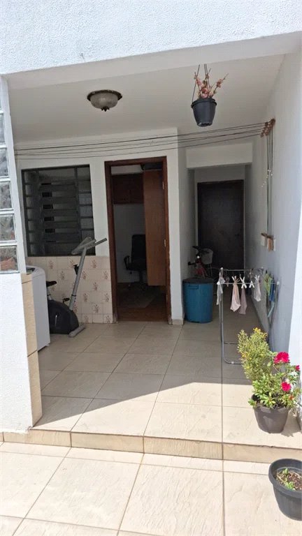 Sobrado à venda com 4 quartos, sendo 2 suítes, em Jardim Ester, São Paulo, SP
