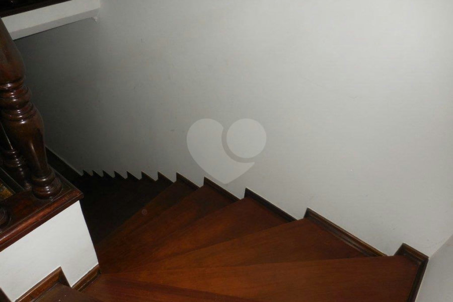 Casa à venda com 3 quartos, sendo 1 suíte, em Piraporinha, Diadema, SP
