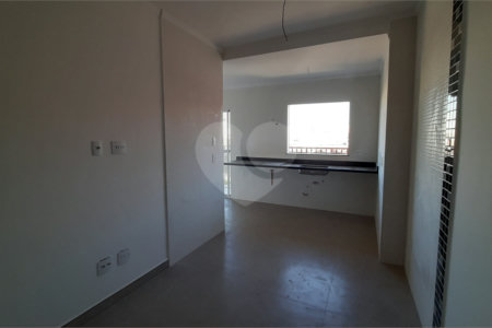 Casa à venda com 2 quartos no condomínio Residencial Luta, São Paulo - SP