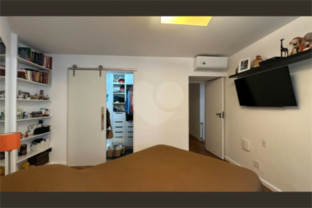 Cobertura à venda com 7 quartos, sendo 3 suítes,  em Lagoa, Rio de Janeiro, RJ