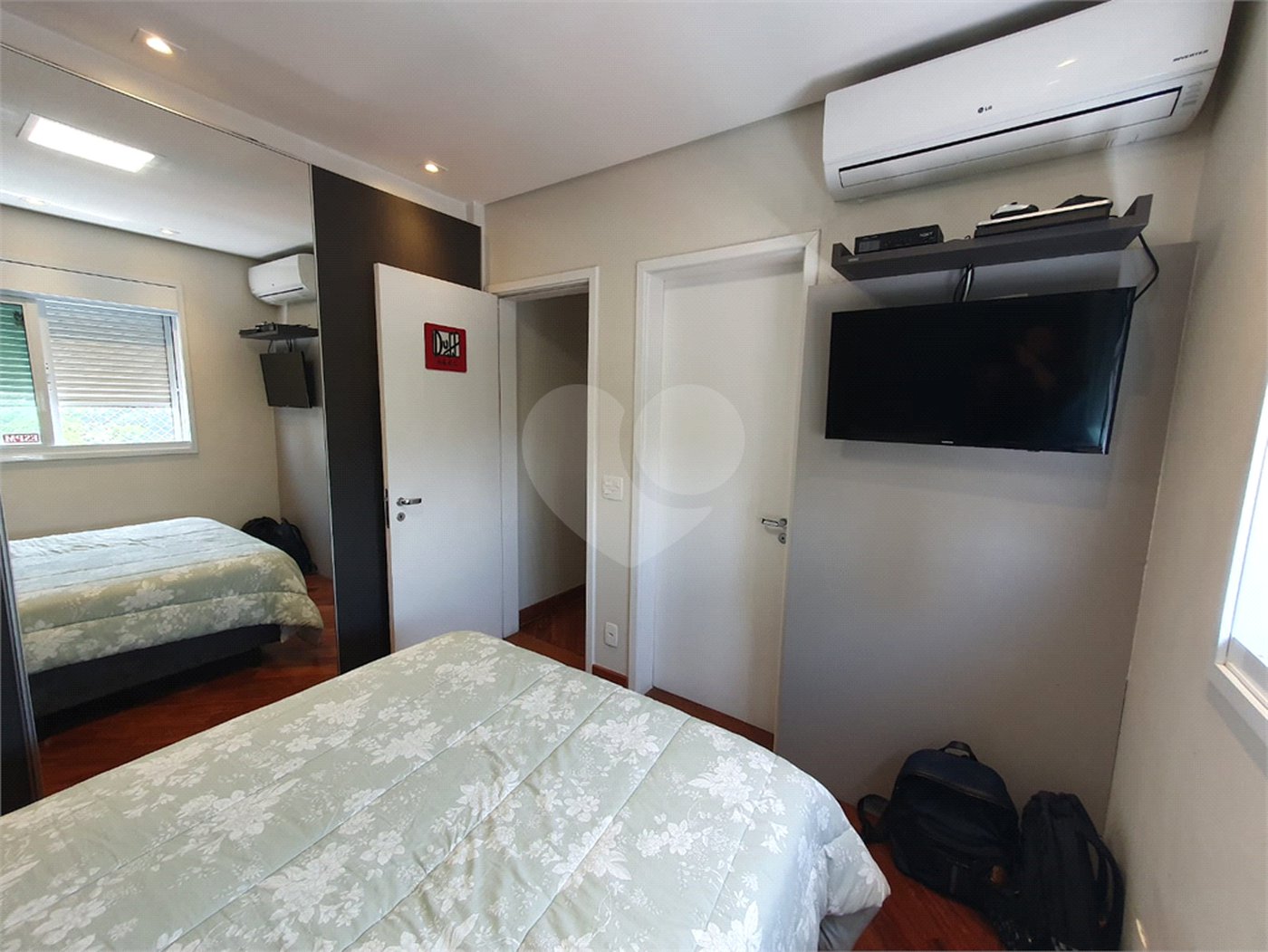 Apartamento à venda com 4 quartos, sendo 3 suítes, em Vila Santo Estevão, São Paulo, SP
