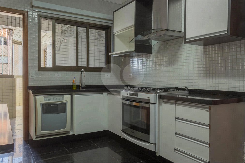 Apartamento à venda com 2 suítes em Anchieta, São Bernardo do Campo, SP