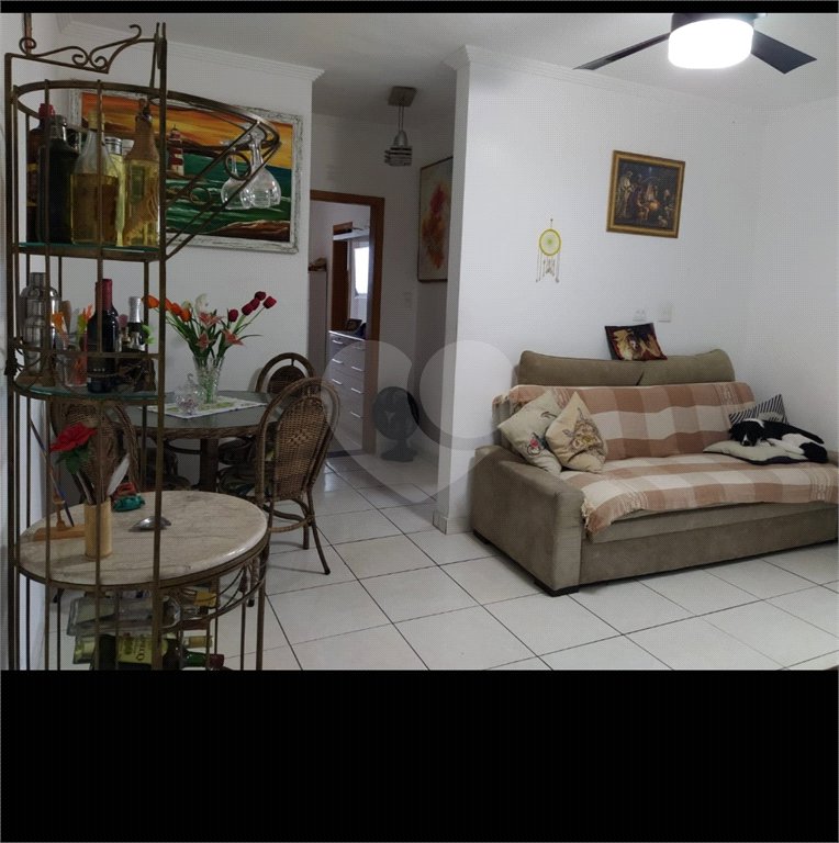 Apartamento à venda com 2 quartos, sendo 1 suíte, em Aviação, Praia Grande, SP