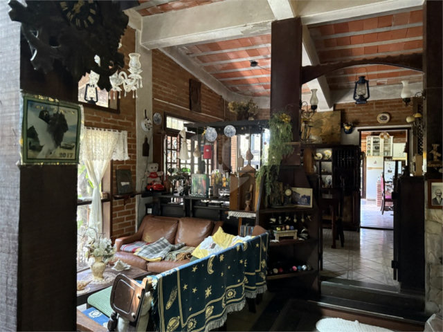 Casa à venda com 4 quartos no condomínio Parque Suiça, Caieiras - SP