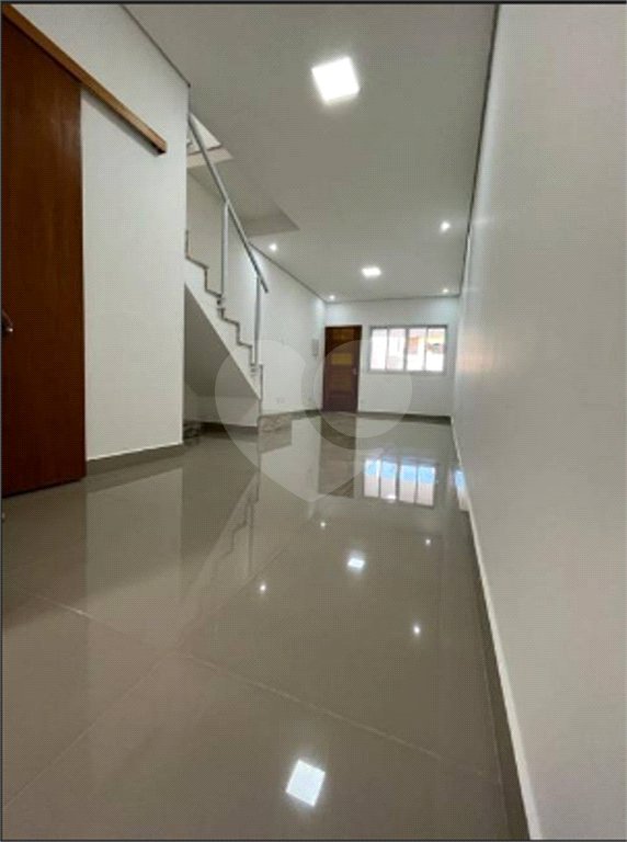 Sobrado à venda com 3 quartos, sendo 1 suíte, em Jardim Pirajussara, São Paulo, SP