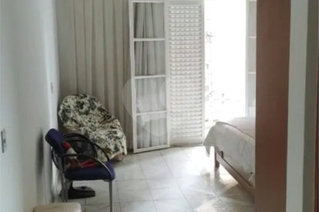 Sobrado à venda ou para alugar com 3 quartos, sendo 1 suíte,  em Jaguaré, São Paulo, SP