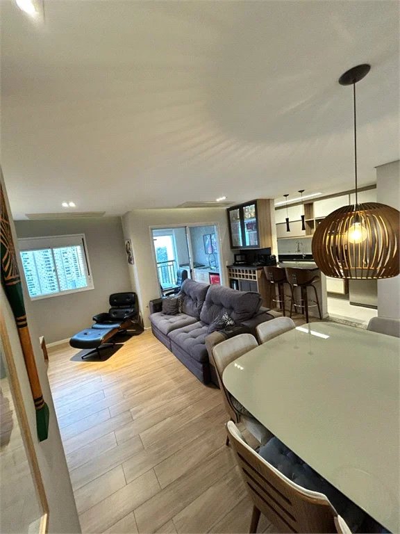 Apartamento à venda com 2 quartos, sendo 1 suíte, em Parque Reboucas, São Paulo, SP