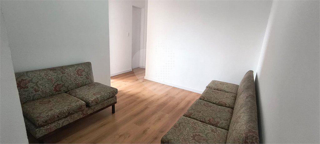Apartamento à venda com 2 quartos em Jardim Ivana, São Paulo, SP