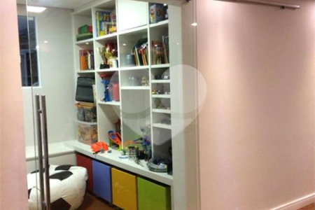 Apartamento à venda com 4 quartos, sendo 2 suítes, em Cerqueira César, São Paulo, SP