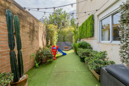 Apartamento à venda com 2 quartos, sendo 1 suíte,  em Vila Andrade, São Paulo, SP