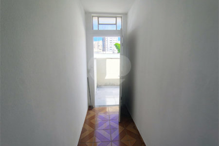 Casa à venda com 3 quartos, sendo 1 suíte, em Vila Vianelo, Jundiaí, SP