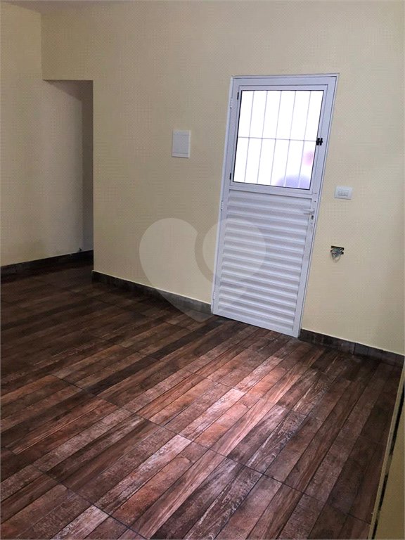 Casa à venda com 8 quartos no condomínio Quaresmeira, Suzano - SP