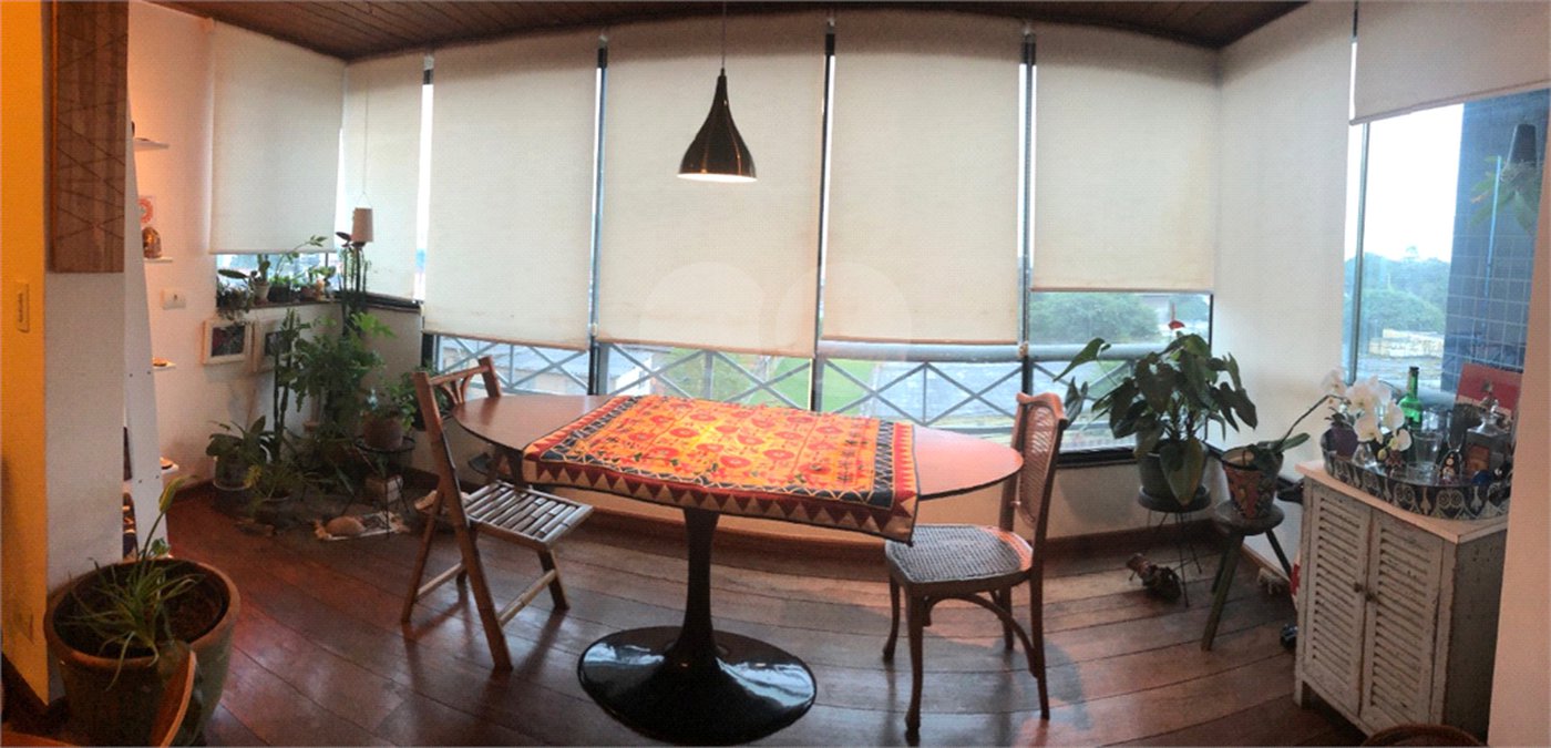 Apartamento à venda com 4 quartos, sendo 3 suítes, em Fazenda Morumbi, São Paulo, SP