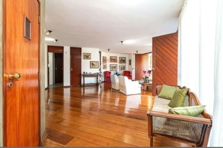 Casa à venda com 4 suítes em Jardim Vitória Régia, São Paulo, SP