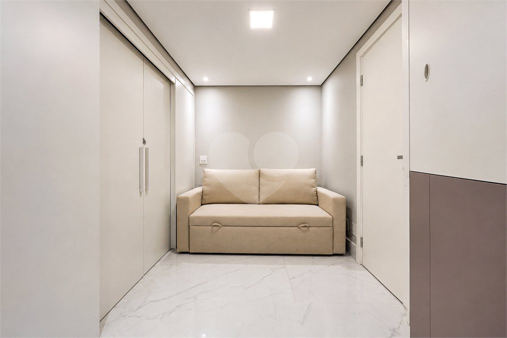 Apartamento à venda com 5 suítes em Parque Enseada, Guarujá, SP