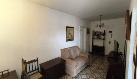Casa à venda com 3 quartos, sendo 1 suíte,  em Vila Ginez, Itapetininga, SP