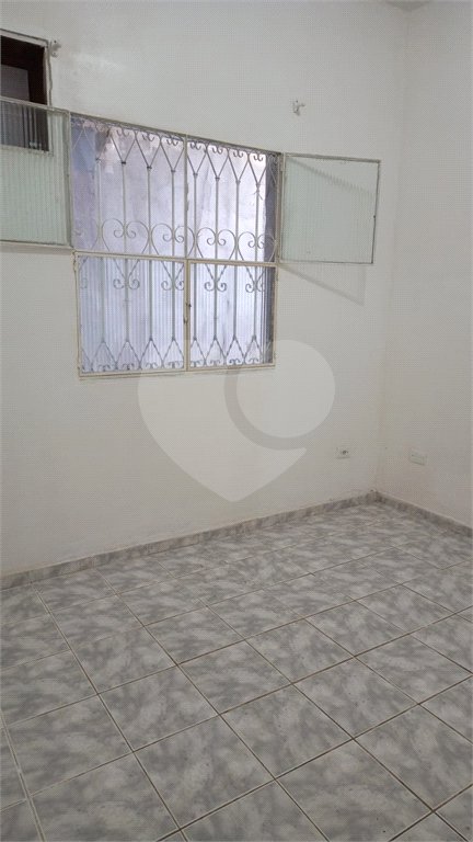 Casa à venda com 3 quartos em Campo Grande, Rio de Janeiro, RJ