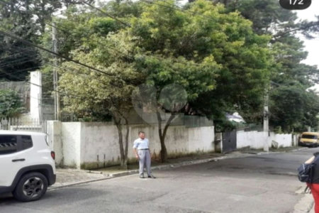 Terreno à venda em Jardim Dom José, São Paulo, SP