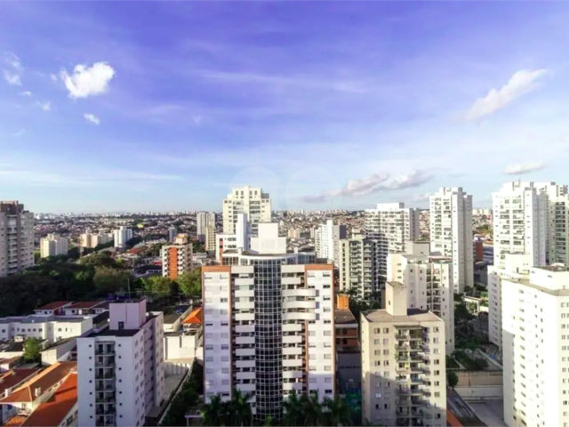 Apartamento à venda com 3 suítes em Vila Mascote, São Paulo, SP