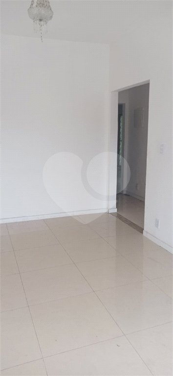 Casa à venda com 3 quartos em Campo Grande, Rio de Janeiro, RJ