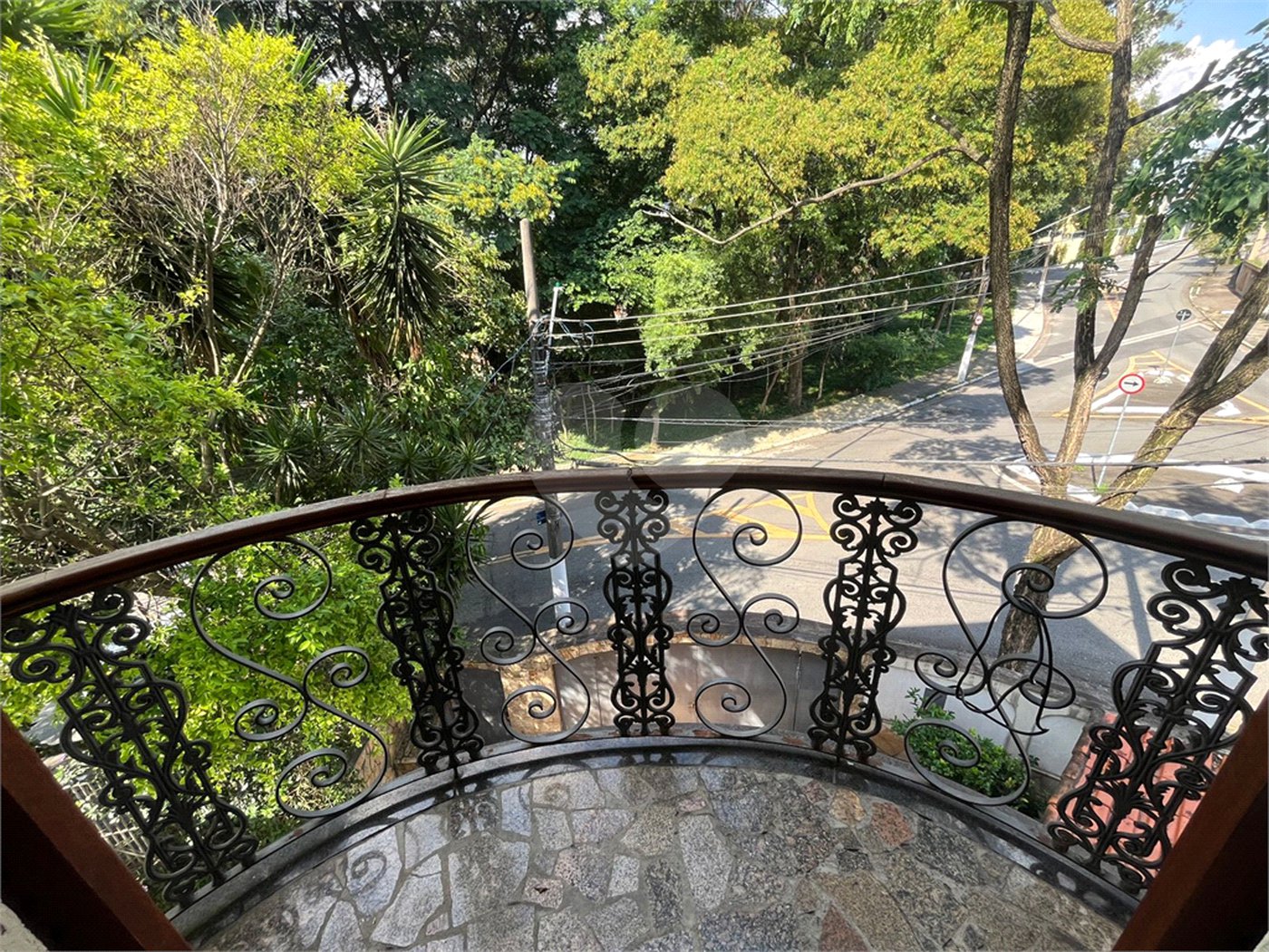 Sobrado à venda com 4 quartos, sendo 3 suítes, em Palmas do Tremembé, São Paulo, SP