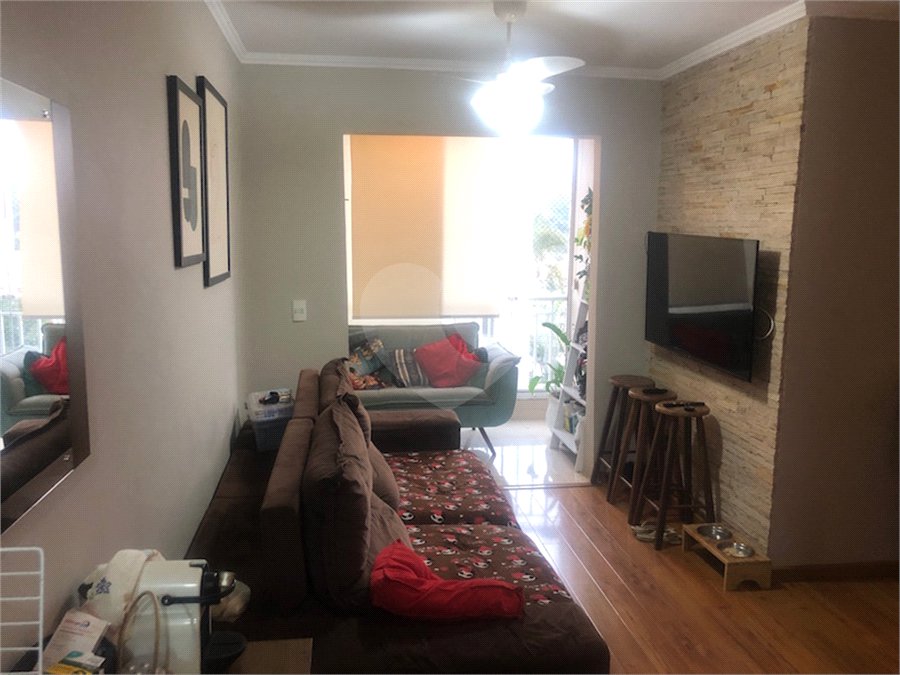 Apartamento à venda com 3 quartos, sendo 1 suíte,  em Jardim Amaralina, São Paulo, SP