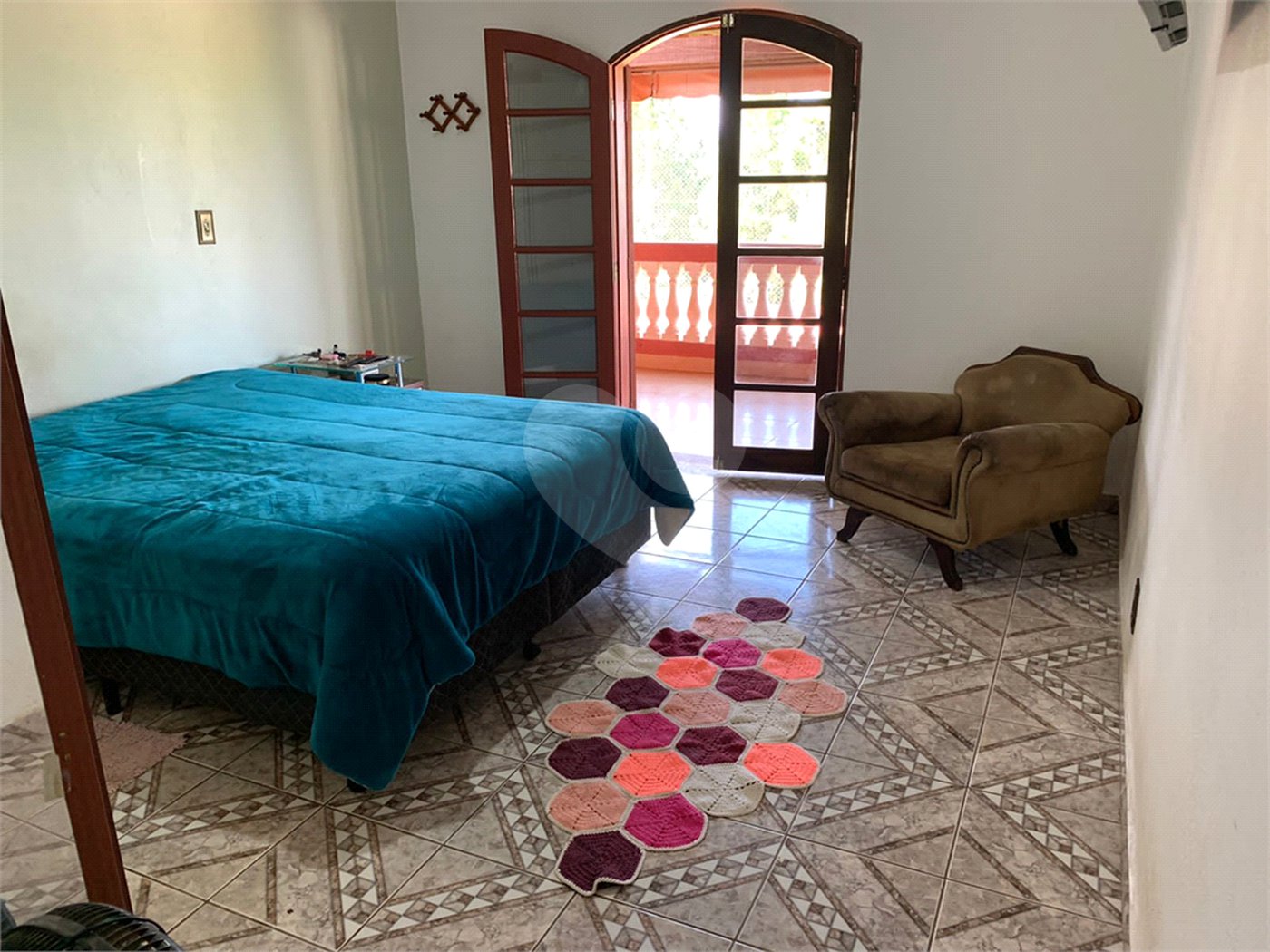 Casa à venda com 4 quartos, sendo 1 suíte, em Loteamento Rancho Maringá II, Atibaia, SP
