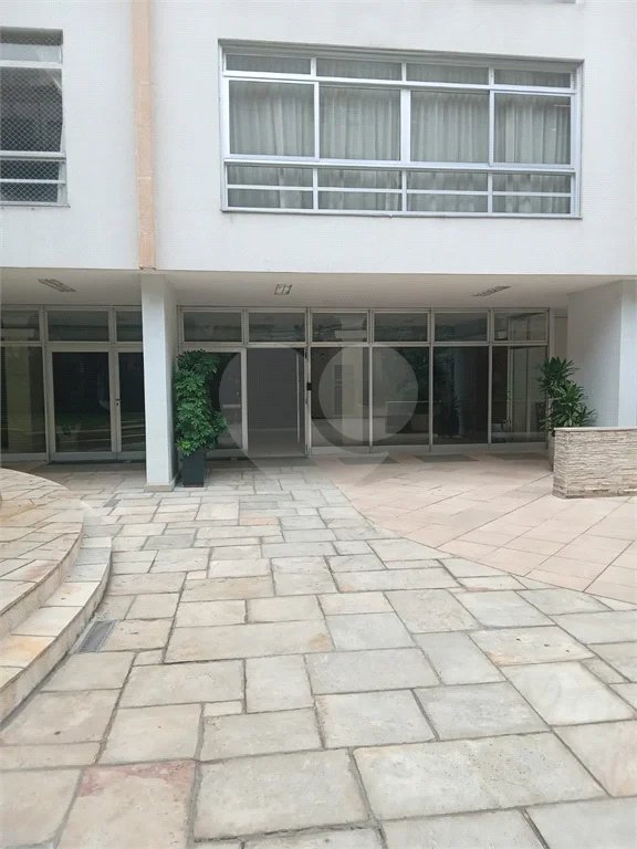 Apartamento à venda com 3 quartos, sendo 1 suíte, em Jardim Paulista, São Paulo, SP