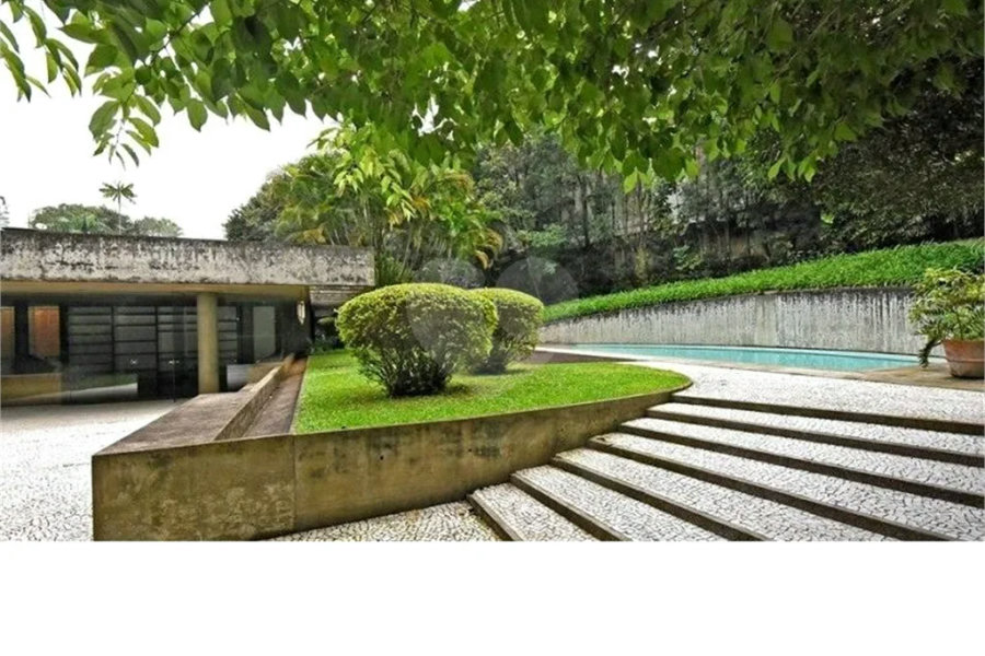 Casa com 976 m² e terreno de 3.100 m², à venda por R$ 16.000.000,00