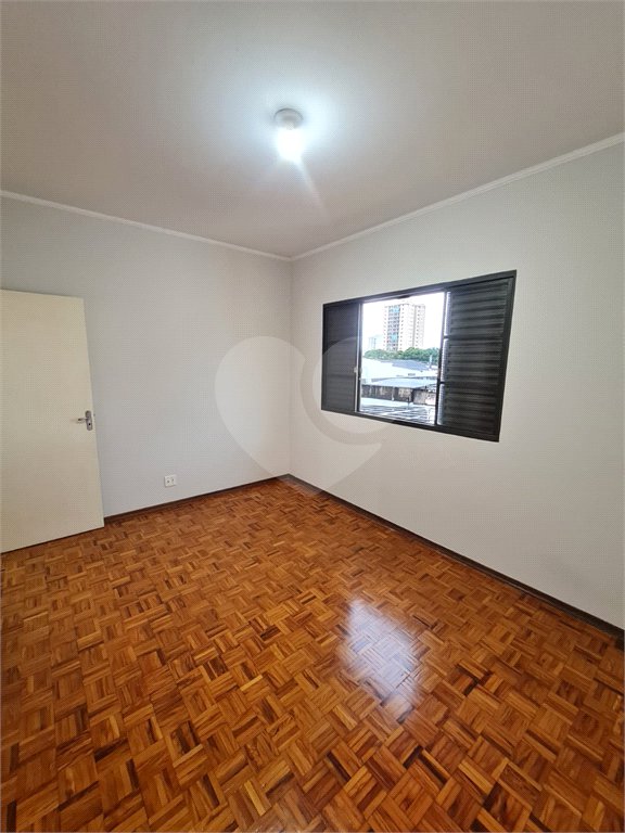 Apartamento à venda de 2 dormitórios no Edifício São José, Araraquara