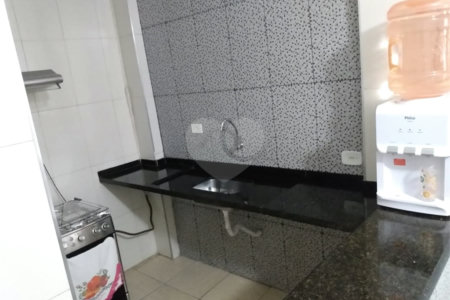 Apartamento 1 dorm, sala, cozinha, banheiro a venda no Centro