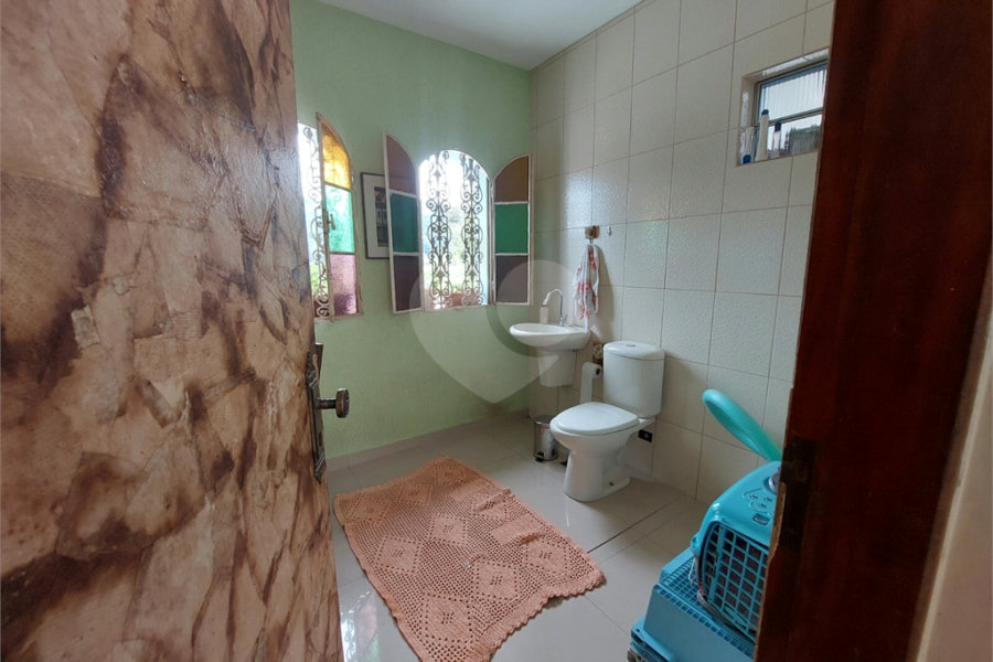 Casa à venda ou para alugar com 4 quartos, sendo 2 suítes,  em Rancho Grande, Mairiporã, SP