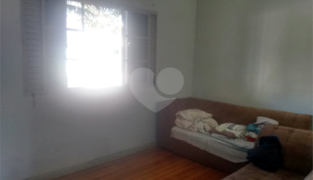 Casa à venda com 3 quartos no Centro, Itapetininga, SP