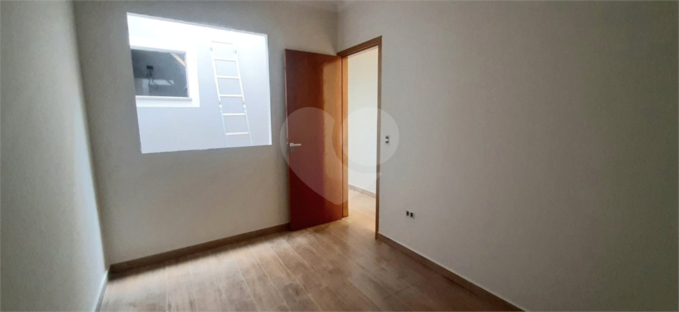 Sobrado à venda com 3 quartos, sendo 1 suíte, em Tremembé, São Paulo, SP