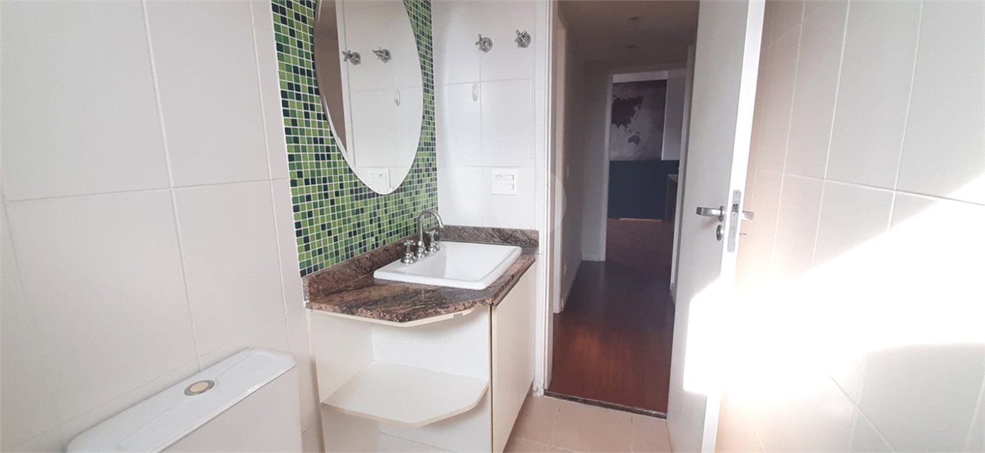 Apartamento à venda com 3 quartos, sendo 1 suíte, em Santana, São Paulo, SP