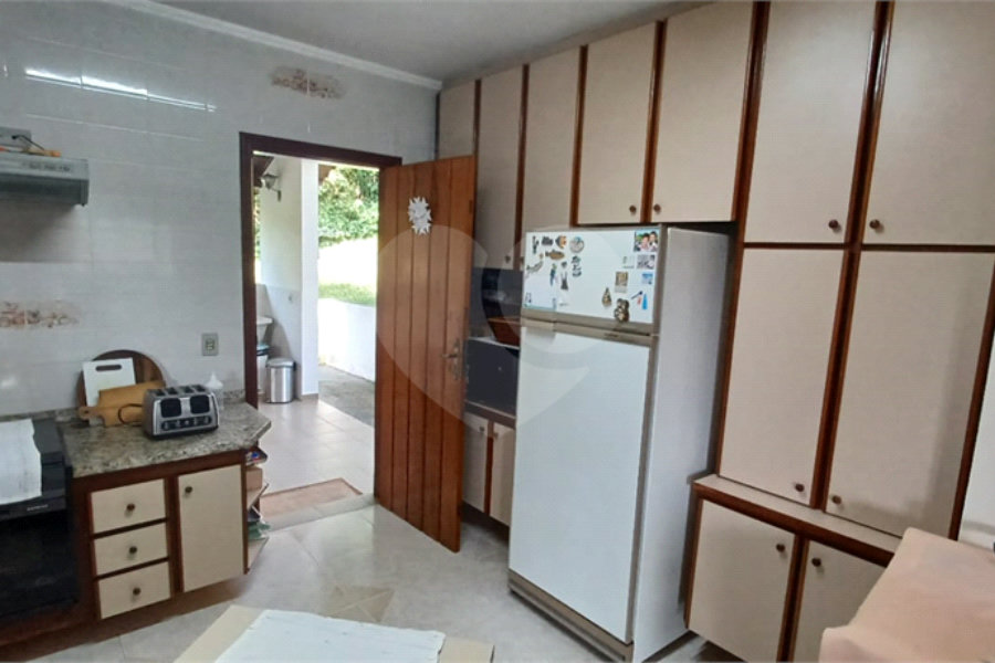 Casa à venda com 3 quartos, sendo 1 suíte, no condomínio Clube de Campo Fazenda Tabarã, Mairiporã - SP