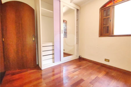 Casa à venda com 3 quartos, sendo 1 suíte, em Vila Mazzei, São Paulo, SP