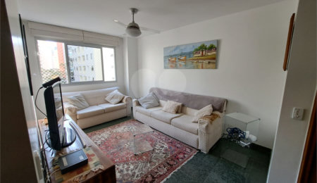 Apartamento à venda com 3 quartos, sendo 1 suíte,  em Vila Uberabinha, São Paulo, SP
