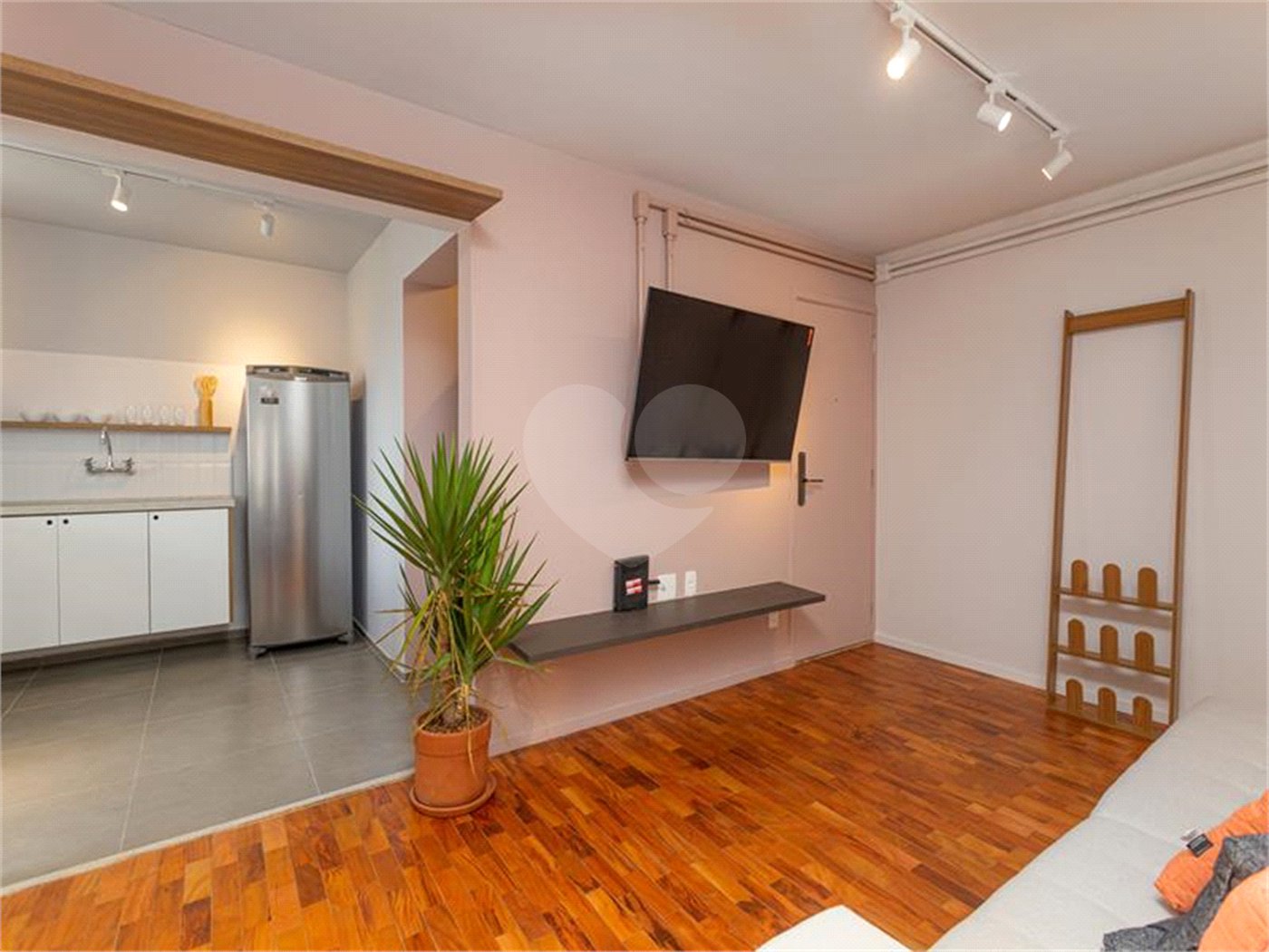 Apartamento à venda com 4 quartos, sendo 1 suíte, em Vila Cordeiro, São Paulo, SP