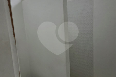 Apartamento à venda com 2 suítes em Cerqueira César, São Paulo, SP